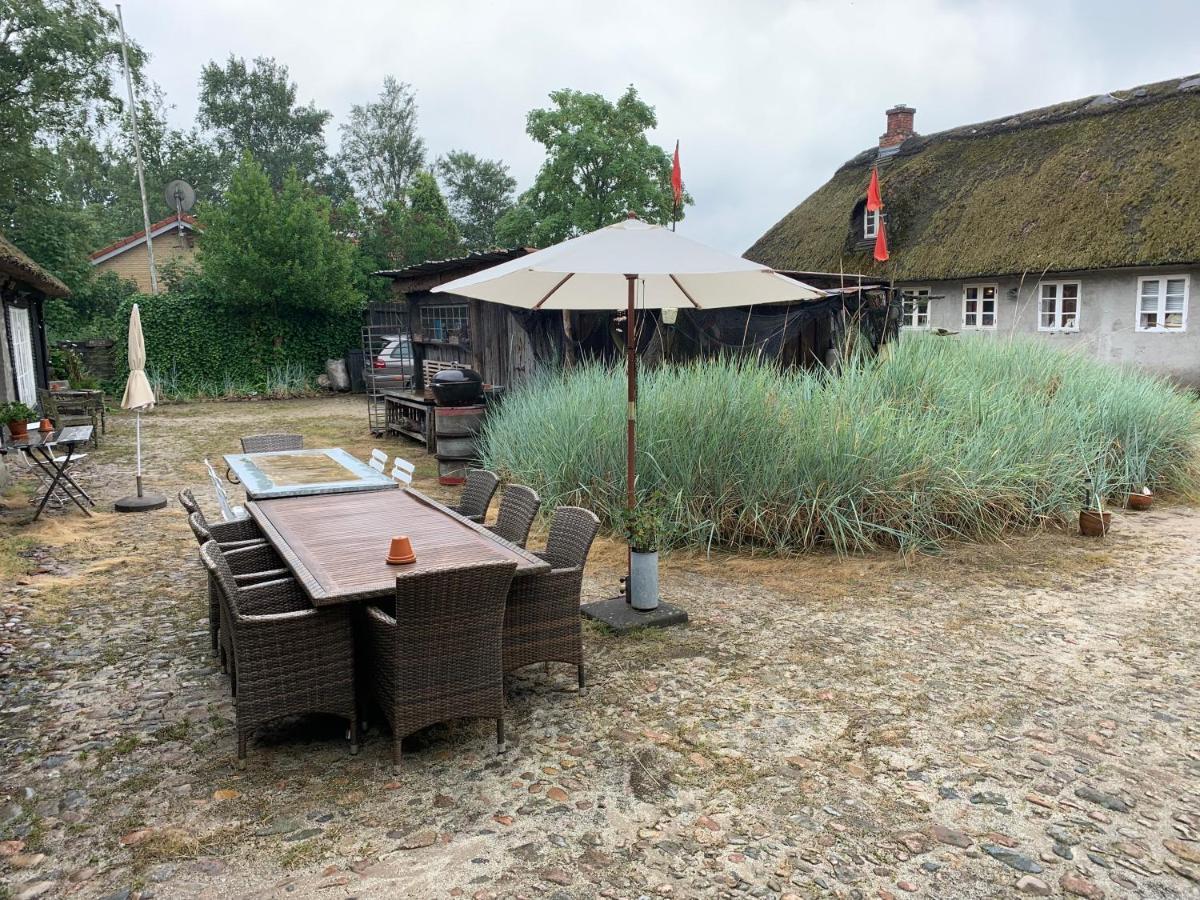 Farm61 Badehotellet I Det Midtjydske - Alder +18 Ar Tjele Bagian luar foto