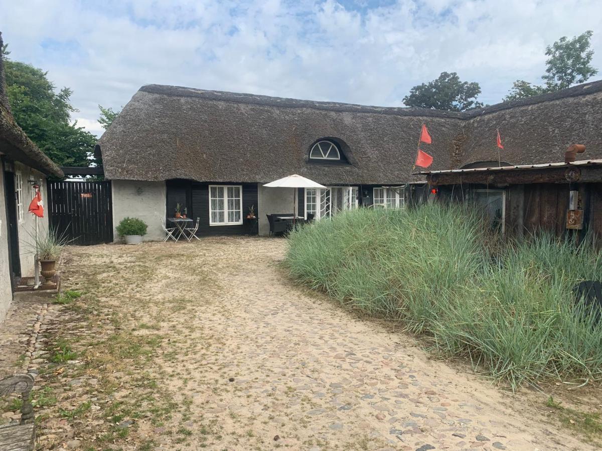 Farm61 Badehotellet I Det Midtjydske - Alder +18 Ar Tjele Bagian luar foto